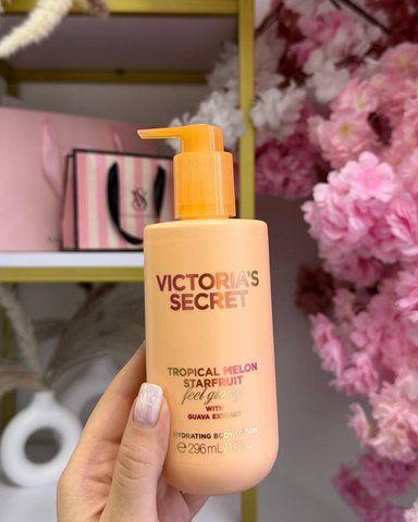 Лосьйон для тіла Victoria`s Secret Tropical Melon Starfruit 2133 фото